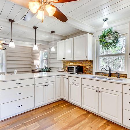 Dog-Friendly Hiawassee Cabin With Decks And Fire Pit! Exterior foto