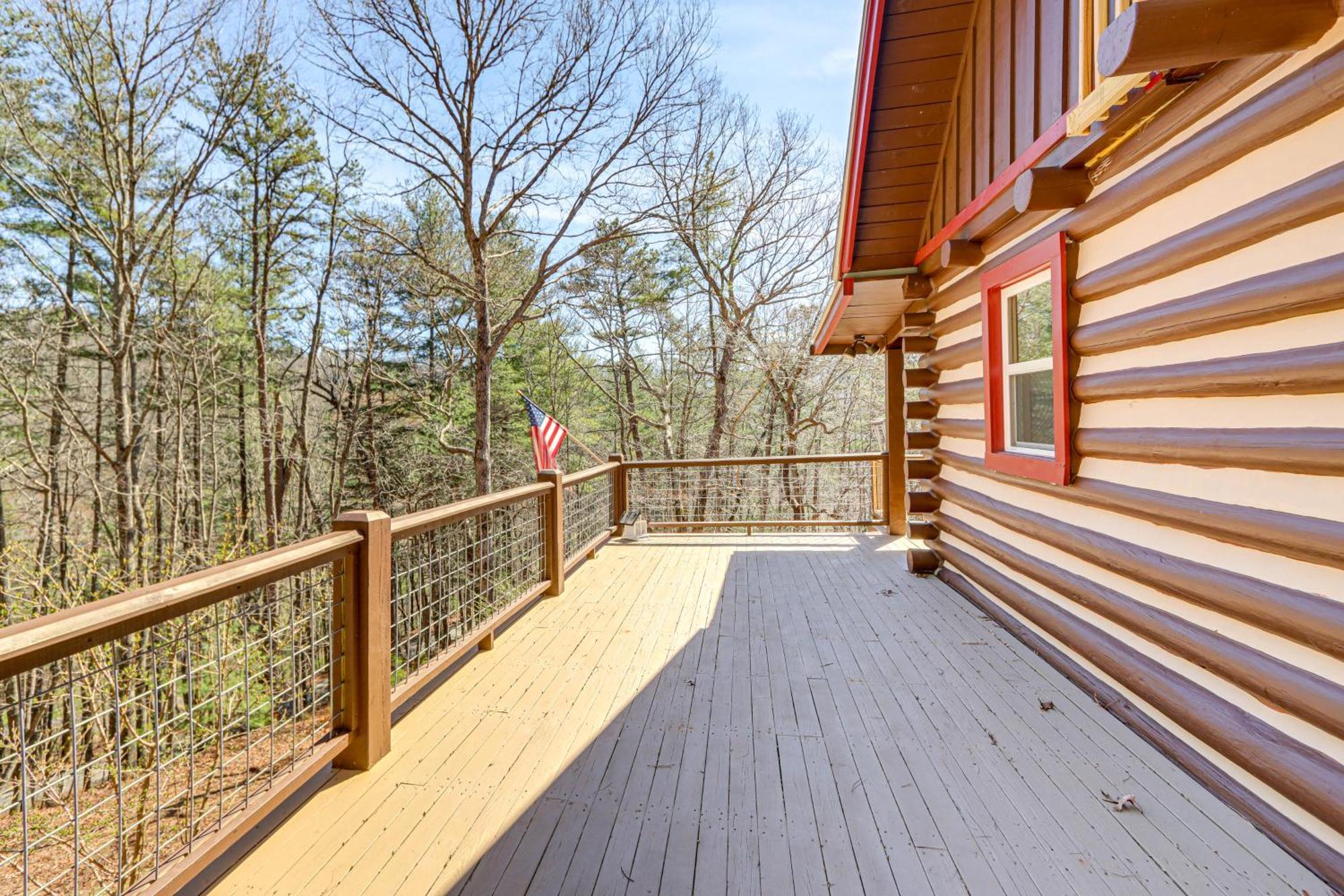 Dog-Friendly Hiawassee Cabin With Decks And Fire Pit! Exterior foto
